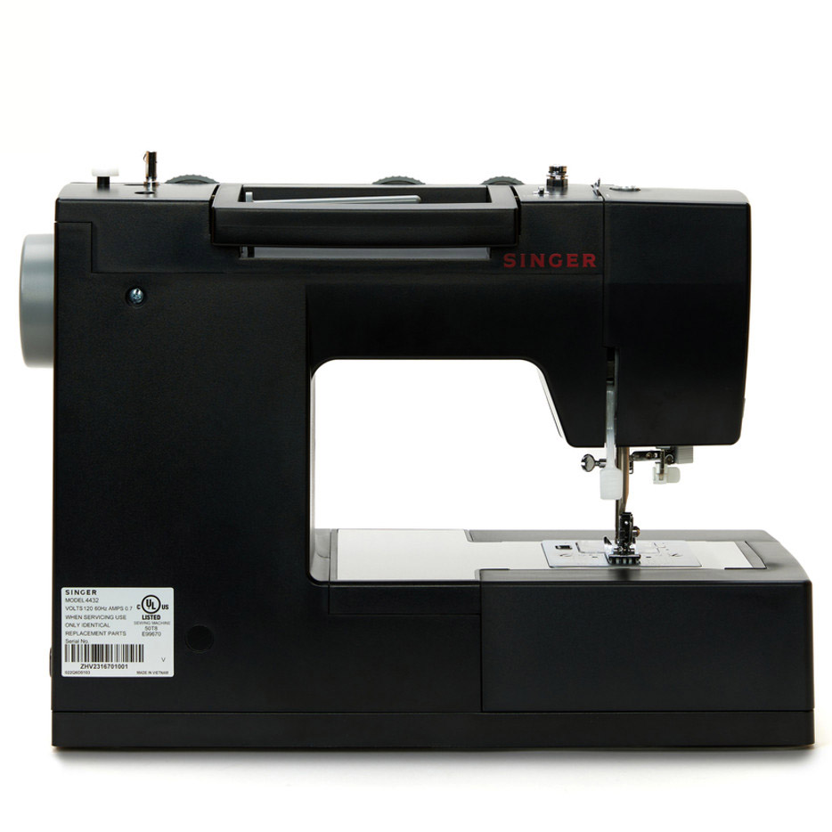 Швейна машинка SINGER HEAVY DUTY 4432 Black